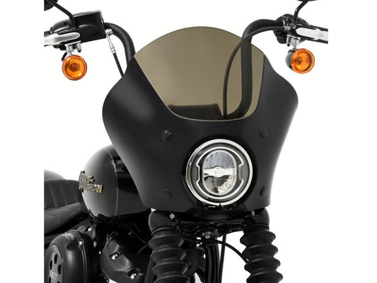 Gauntlet Quarter Fairing. Fits Street Bob 2018up, Sportster 883C/1200C 1992-2010 & Sportster 72 2012-2016.