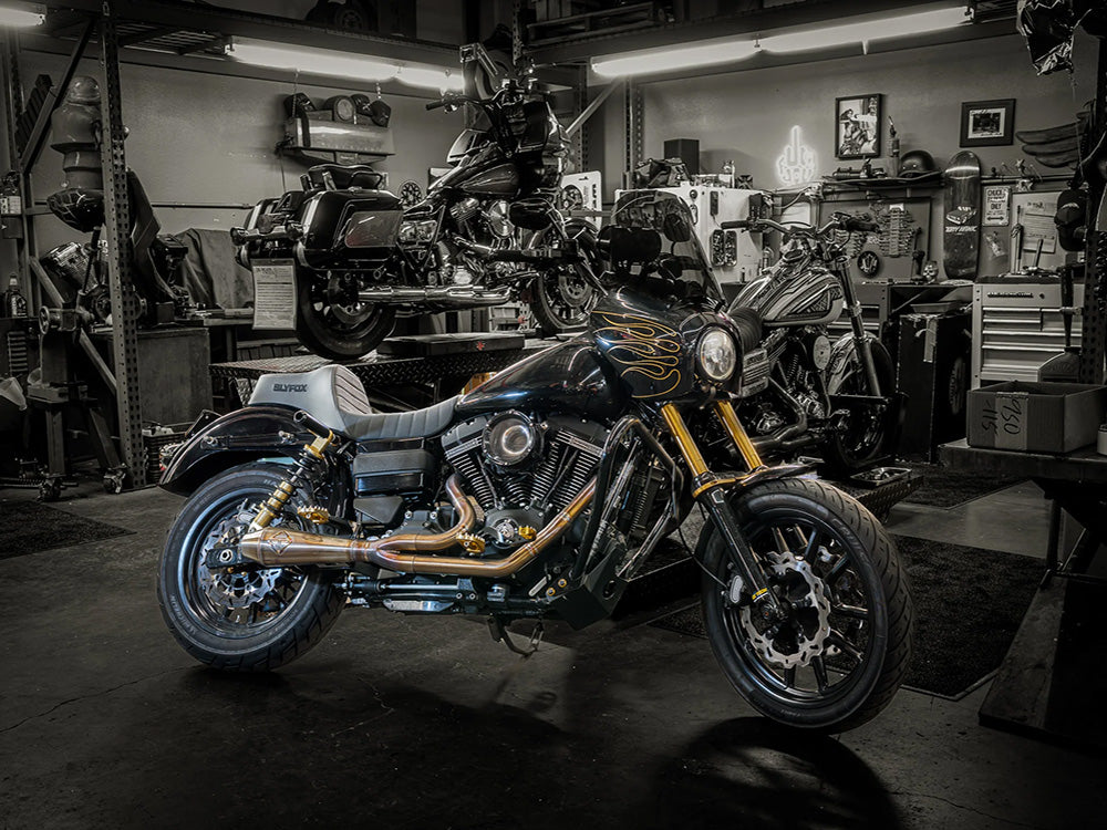 Highnoon Tuck N Roll Dual Seat. Fits Dyna 2006-2017