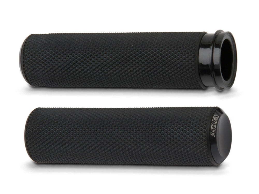 Knurled Fusion Handgrips - Black. Fits Big Twin 2008-2024 with Throttle-by-Wire