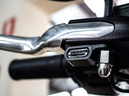 Under Perch Turn Signals - Black. Fits Softail S 2016-2017, V-Rod 2009-2017 & Touring 2009-2020 Models with Hydraulic Clutch.