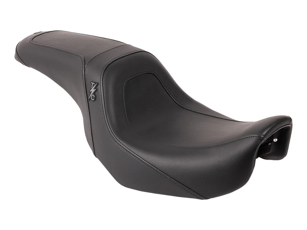 Thrashin X Saddlemen Step-Up Smooth Dual Seat. Dyna 2006-2017