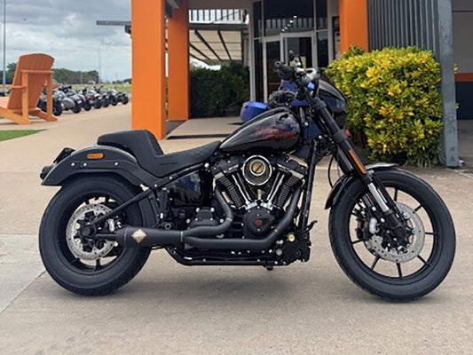 2-into-1 LaneSplitter Exhaust - Black Onyx. Fits Softail 2018up Non-240 Rear Tyre Models.