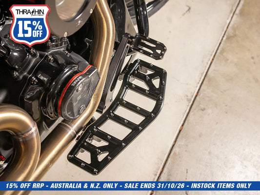 Aggressor Rider Floorboards - Black. Fits Touring 1980up, FL Softail 1986-2017 & Dyna Switchback 2012-2016