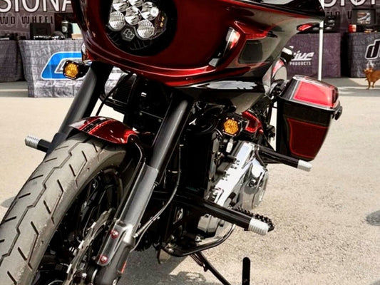 Fan Assisted Side Mount Oil Cooler Kit - Naked. Fits Softail 2018up with Aftermarket Engine Guards